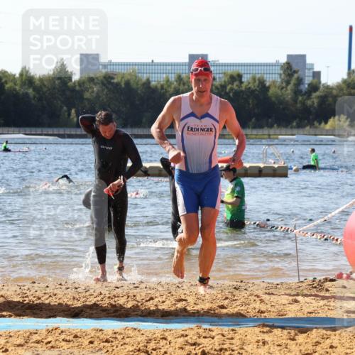 07.09.2025 - 19. Norderstedt Triathlon Luisa Fischer http://msf.ph/oto/8750496 07.09.2025 11:15:54 Schwimmen 237, 1348, 1363 meine-sportfotos.de