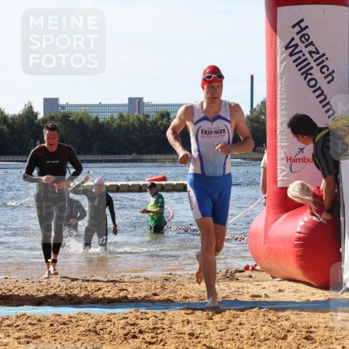07.09.2025 - 19. Norderstedt Triathlon Luisa Fischer http://msf.ph/oto/8750506 07.09.2025 11:15:55 Schwimmen 186, 237, 1348, 1363 meine-sportfotos.de