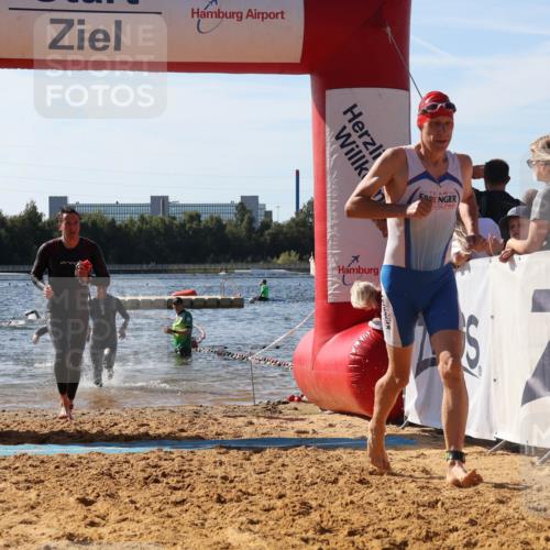 07.09.2025 - 19. Norderstedt Triathlon Luisa Fischer http://msf.ph/oto/8750518 07.09.2025 11:15:56 Schwimmen 186, 237, 1348, 1363 meine-sportfotos.de