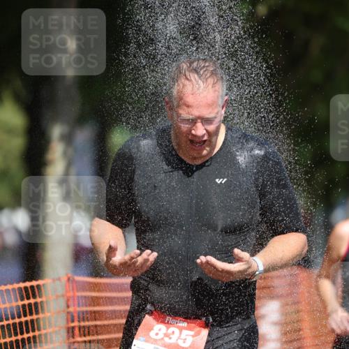 07.09.2025 - 19. Norderstedt Triathlon Michael Strokosch http://msf.ph/oto/8750612 07.09.2025 12:43:33 Laufen 835, 1268, 1380 meine-sportfotos.de