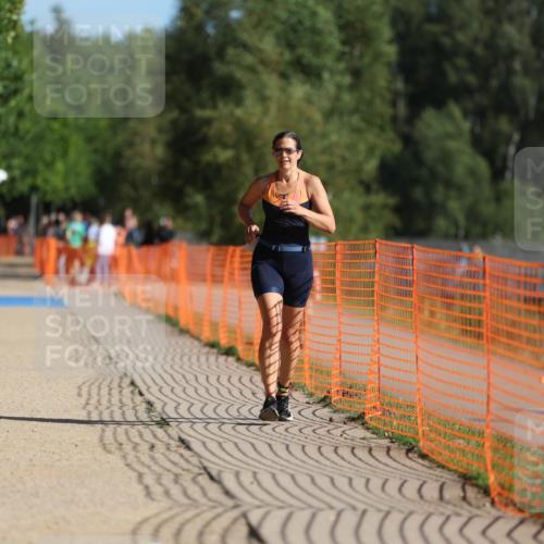 07.09.2025 - 19. Norderstedt Triathlon Michael Strokosch http://msf.ph/oto/8750672 07.09.2025 10:30:25 Laufen 1111, 1144 meine-sportfotos.de