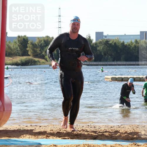 07.09.2025 - 19. Norderstedt Triathlon Luisa Fischer http://msf.ph/oto/8750688 07.09.2025 11:16:28 Schwimmen 281, 793, 837, 1244, 1334 meine-sportfotos.de