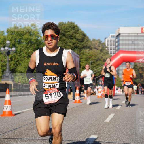 07.09.2025 - BARMER Alsterlauf Yannick Fuchs http://msf.ph/oto/8750751 07.09.2025 09:35:12 Laufen 36, 5120 meine-sportfotos.de