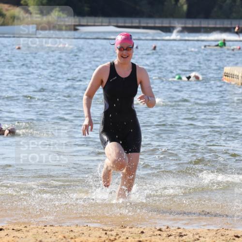 07.09.2025 - 19. Norderstedt Triathlon Luisa Fischer http://msf.ph/oto/8750756 07.09.2025 11:17:05 Schwimmen 280, 1288 meine-sportfotos.de