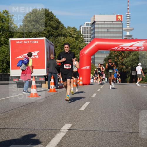 07.09.2025 - BARMER Alsterlauf Yannick Fuchs http://msf.ph/oto/8750995 07.09.2025 09:35:22 Laufen 3079, 35, 4042 meine-sportfotos.de