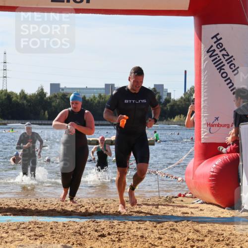 07.09.2025 - 19. Norderstedt Triathlon Luisa Fischer http://msf.ph/oto/8751053 07.09.2025 11:18:27 Schwimmen 148, 253, 278, 1305, 1306 meine-sportfotos.de
