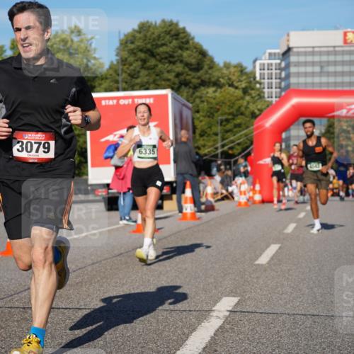 07.09.2025 - BARMER Alsterlauf Yannick Fuchs http://msf.ph/oto/8751056 07.09.2025 09:35:25 Laufen 30, 36, 3079, 6335, 3 meine-sportfotos.de