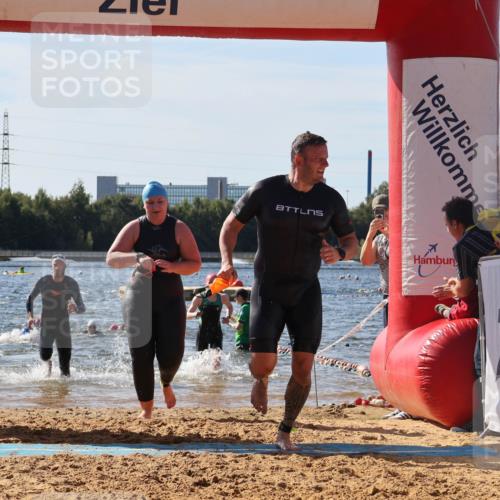 07.09.2025 - 19. Norderstedt Triathlon Luisa Fischer http://msf.ph/oto/8751059 07.09.2025 11:18:27 Schwimmen 148, 253, 278, 1305, 1306 meine-sportfotos.de