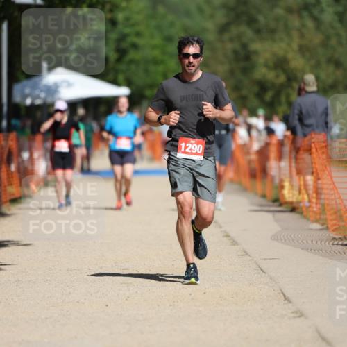 07.09.2025 - 19. Norderstedt Triathlon Michael Strokosch http://msf.ph/oto/8751202 07.09.2025 12:44:47 Laufen 808, 1290 meine-sportfotos.de