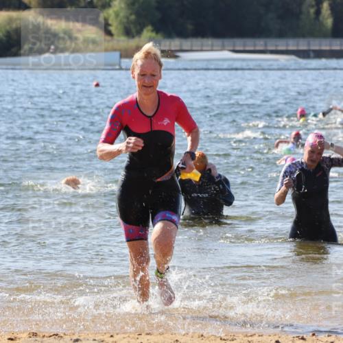 07.09.2025 - 19. Norderstedt Triathlon Luisa Fischer http://msf.ph/oto/8751297 07.09.2025 11:18:55 Schwimmen 155, 191, 299, 801, 822 meine-sportfotos.de