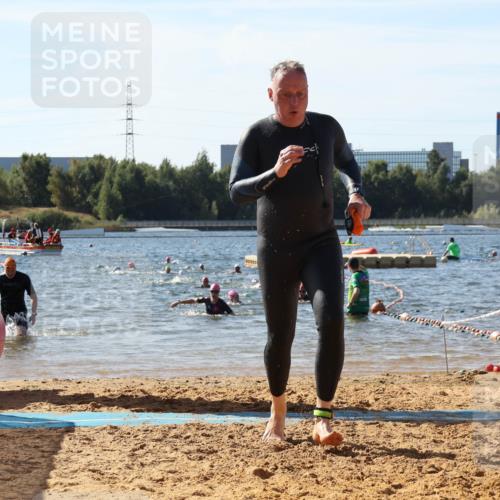 07.09.2025 - 19. Norderstedt Triathlon Luisa Fischer http://msf.ph/oto/8751437 07.09.2025 11:19:09 Schwimmen 155, 184, 1371 meine-sportfotos.de
