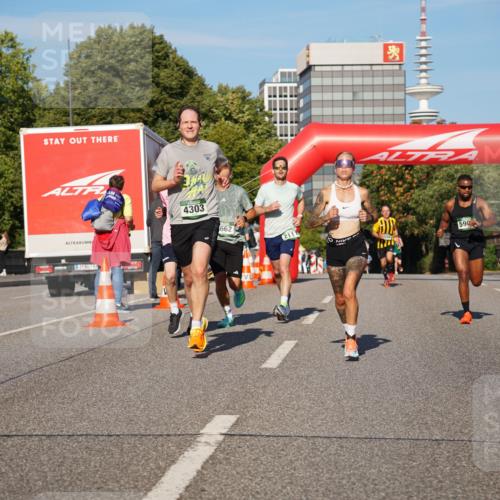 07.09.2025 - BARMER Alsterlauf Yannick Fuchs http://msf.ph/oto/8751479 07.09.2025 09:35:39 Laufen 4303, 662, 2111, 1, 590 meine-sportfotos.de