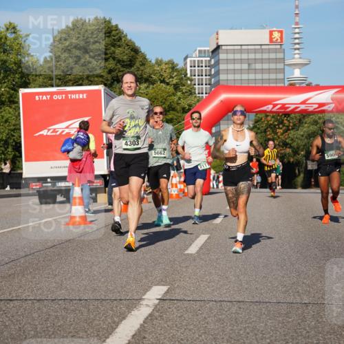 07.09.2025 - BARMER Alsterlauf Yannick Fuchs http://msf.ph/oto/8751489 07.09.2025 09:35:39 Laufen 4303, 5662, 2111, 590 meine-sportfotos.de
