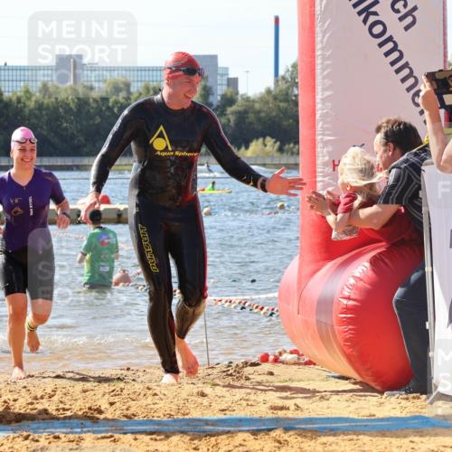 07.09.2025 - 19. Norderstedt Triathlon Luisa Fischer http://msf.ph/oto/8751517 07.09.2025 11:19:27 Schwimmen 201, 303, 815, 1246, 1265 meine-sportfotos.de