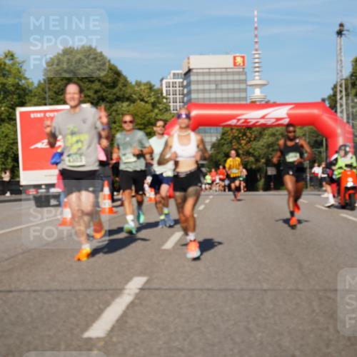 07.09.2025 - BARMER Alsterlauf Yannick Fuchs http://msf.ph/oto/8751519 07.09.2025 09:35:40 Laufen  meine-sportfotos.de
