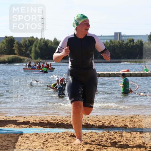 07.09.2025 - 19. Norderstedt Triathlon Luisa Fischer http://msf.ph/oto/8751539 07.09.2025 11:19:31 Schwimmen 201, 815, 1246, 1265, 1368 meine-sportfotos.de