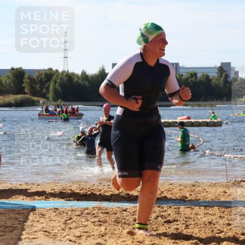 07.09.2025 - 19. Norderstedt Triathlon Luisa Fischer http://msf.ph/oto/8751541 07.09.2025 11:19:32 Schwimmen 201, 815, 1246, 1265, 1368 meine-sportfotos.de