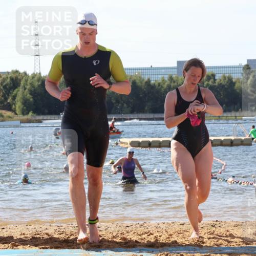 07.09.2025 - 19. Norderstedt Triathlon Luisa Fischer http://msf.ph/oto/8751649 07.09.2025 11:19:44 Schwimmen 279, 803, 1267, 1368 meine-sportfotos.de