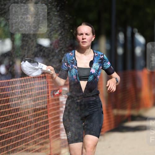 07.09.2025 - 19. Norderstedt Triathlon Michael Strokosch http://msf.ph/oto/8751651 07.09.2025 12:45:17 Laufen 729, 1272, 1343 meine-sportfotos.de