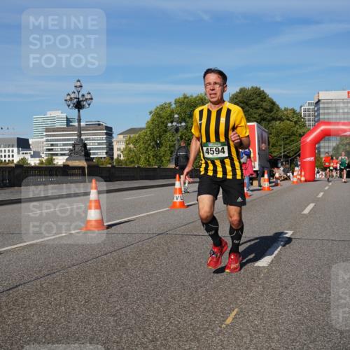 07.09.2025 - BARMER Alsterlauf Yannick Fuchs http://msf.ph/oto/8751686 07.09.2025 09:35:46 Laufen 4594 meine-sportfotos.de