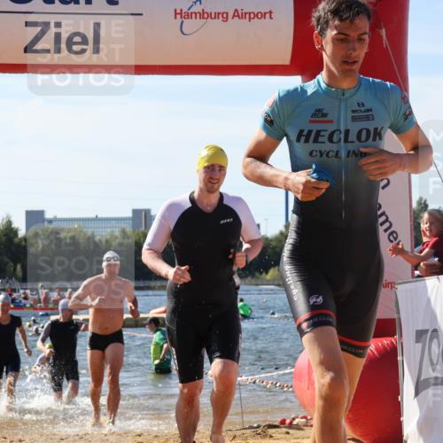 07.09.2025 - 19. Norderstedt Triathlon Luisa Fischer http://msf.ph/oto/8751690 07.09.2025 11:19:57 Schwimmen 136, 279, 286, 763, 803, 849, 861, 1239 meine-sportfotos.de