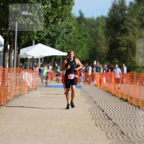 07.09.2025 - 19. Norderstedt Triathlon Michael Strokosch http://msf.ph/oto/8751722 07.09.2025 10:35:03 Laufen 1114 meine-sportfotos.de
