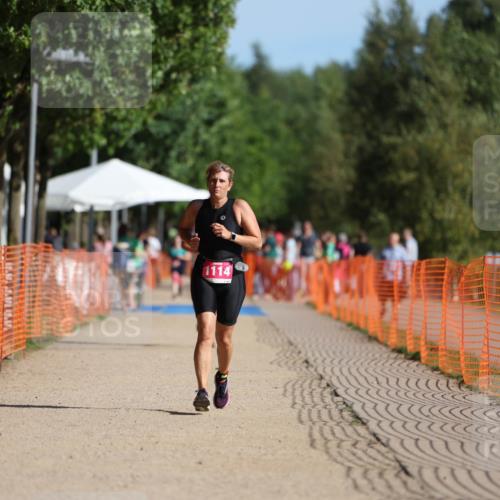 07.09.2025 - 19. Norderstedt Triathlon Michael Strokosch http://msf.ph/oto/8751744 07.09.2025 10:35:05 Laufen 1114 meine-sportfotos.de