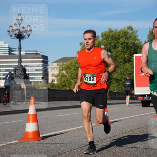 07.09.2025 - BARMER Alsterlauf Yannick Fuchs http://msf.ph/oto/8751764 07.09.2025 09:35:53 Laufen 5192 meine-sportfotos.de