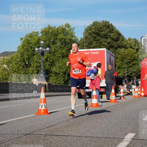 07.09.2025 - BARMER Alsterlauf Yannick Fuchs http://msf.ph/oto/8751771 07.09.2025 09:35:55 Laufen 3572, 2059, 3890 meine-sportfotos.de
