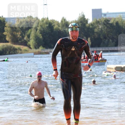 07.09.2025 - 19. Norderstedt Triathlon Luisa Fischer http://msf.ph/oto/8751789 07.09.2025 11:20:08 Schwimmen 136, 149, 286, 795, 846, 849, 861, 1239, 1320 meine-sportfotos.de