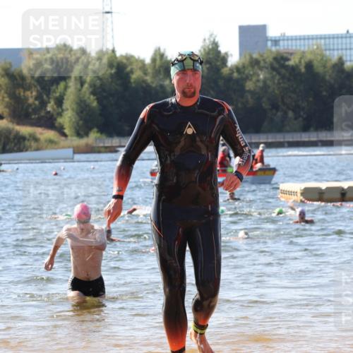 07.09.2025 - 19. Norderstedt Triathlon Luisa Fischer http://msf.ph/oto/8751795 07.09.2025 11:20:08 Schwimmen 136, 149, 286, 795, 846, 849, 861, 1239, 1320 meine-sportfotos.de