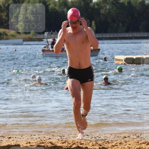 07.09.2025 - 19. Norderstedt Triathlon Luisa Fischer http://msf.ph/oto/8751835 07.09.2025 11:20:12 Schwimmen 136, 149, 286, 795, 846, 861, 1320 meine-sportfotos.de