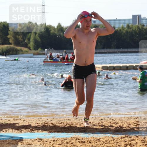 07.09.2025 - 19. Norderstedt Triathlon Luisa Fischer http://msf.ph/oto/8751845 07.09.2025 11:20:13 Schwimmen 136, 149, 286, 795, 846, 1320 meine-sportfotos.de