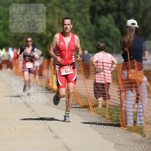 07.09.2025 - 19. Norderstedt Triathlon Michael Strokosch http://msf.ph/oto/8751870 07.09.2025 12:45:38 Laufen 184, 267, 816, 1386, 1397 meine-sportfotos.de