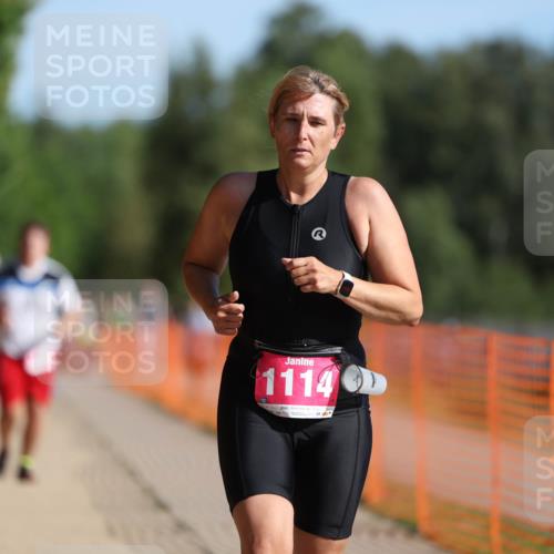 07.09.2025 - 19. Norderstedt Triathlon Michael Strokosch http://msf.ph/oto/8751886 07.09.2025 10:35:10 Laufen 1114, 1126 meine-sportfotos.de