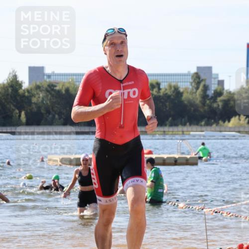 07.09.2025 - 19. Norderstedt Triathlon Luisa Fischer http://msf.ph/oto/8751936 07.09.2025 11:20:36 Schwimmen 731, 775, 845, 1372 meine-sportfotos.de