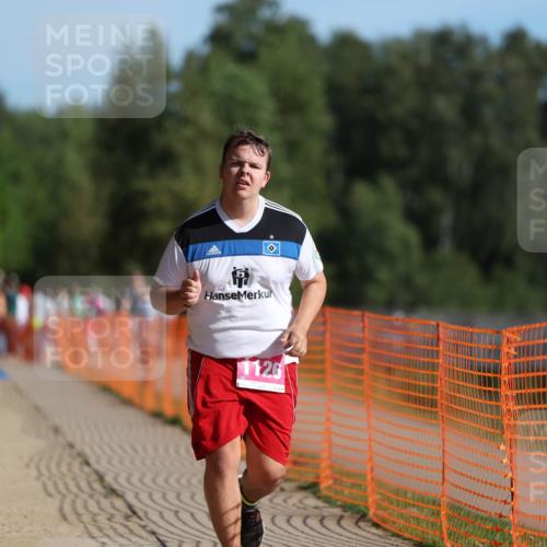 07.09.2025 - 19. Norderstedt Triathlon Michael Strokosch http://msf.ph/oto/8751955 07.09.2025 10:35:14 Laufen 1114, 1126 meine-sportfotos.de