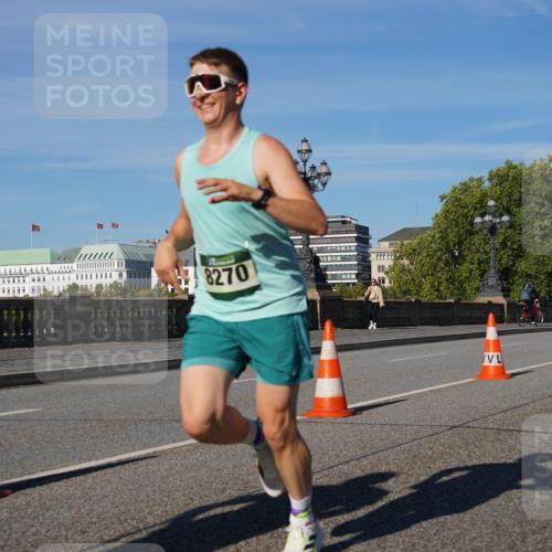 07.09.2025 - BARMER Alsterlauf Yannick Fuchs http://msf.ph/oto/8752034 07.09.2025 09:36:03 Laufen 8270 meine-sportfotos.de