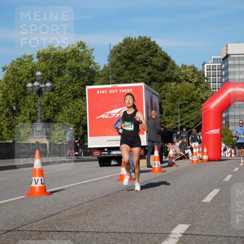 07.09.2025 - BARMER Alsterlauf Yannick Fuchs http://msf.ph/oto/8752048 07.09.2025 09:36:05 Laufen 4963, 3814 meine-sportfotos.de