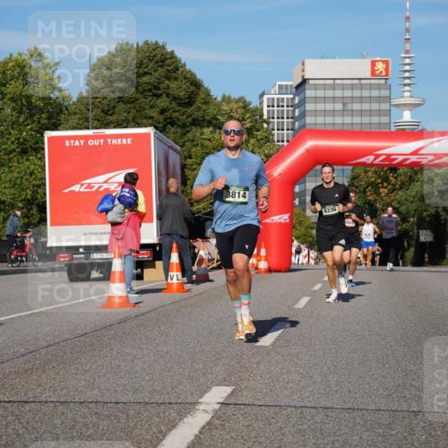 07.09.2025 - BARMER Alsterlauf Yannick Fuchs http://msf.ph/oto/8752131 07.09.2025 09:36:11 Laufen 3814, 8336 meine-sportfotos.de
