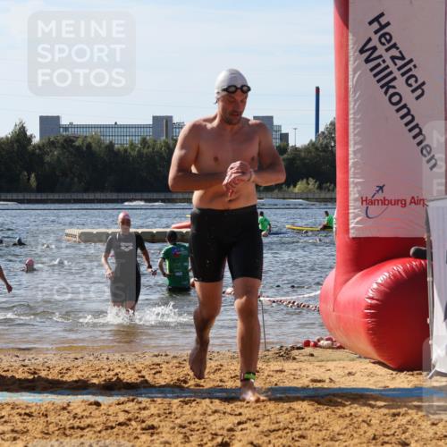 07.09.2025 - 19. Norderstedt Triathlon Luisa Fischer http://msf.ph/oto/8752155 07.09.2025 11:21:30 Schwimmen 748, 778, 779, 860, 1358 meine-sportfotos.de