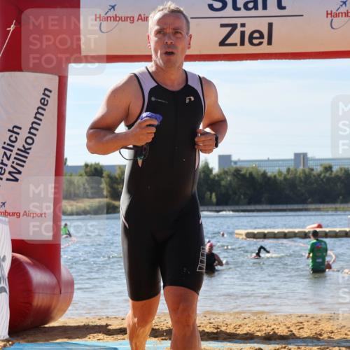 07.09.2025 - 19. Norderstedt Triathlon Luisa Fischer http://msf.ph/oto/8752188 07.09.2025 11:21:43 Schwimmen 267, 778, 860, 1358 meine-sportfotos.de