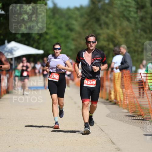 07.09.2025 - 19. Norderstedt Triathlon Michael Strokosch http://msf.ph/oto/8752189 07.09.2025 12:46:04 Laufen 703, 1370, 1382 meine-sportfotos.de