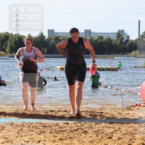 07.09.2025 - 19. Norderstedt Triathlon Luisa Fischer http://msf.ph/oto/8752197 07.09.2025 11:21:59 Schwimmen 259, 1381 meine-sportfotos.de