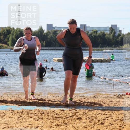 07.09.2025 - 19. Norderstedt Triathlon Luisa Fischer http://msf.ph/oto/8752199 07.09.2025 11:21:59 Schwimmen 259, 1381 meine-sportfotos.de