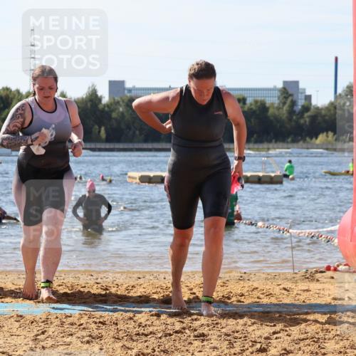 07.09.2025 - 19. Norderstedt Triathlon Luisa Fischer http://msf.ph/oto/8752205 07.09.2025 11:21:59 Schwimmen 259, 1381 meine-sportfotos.de