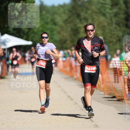 07.09.2025 - 19. Norderstedt Triathlon Michael Strokosch http://msf.ph/oto/8752212 07.09.2025 12:46:05 Laufen 703, 1370, 1382 meine-sportfotos.de