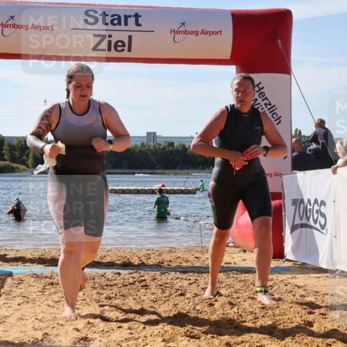 07.09.2025 - 19. Norderstedt Triathlon Luisa Fischer http://msf.ph/oto/8752230 07.09.2025 11:22:01 Schwimmen 259, 1381 meine-sportfotos.de