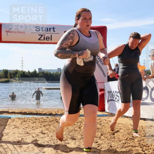 07.09.2025 - 19. Norderstedt Triathlon Luisa Fischer http://msf.ph/oto/8752244 07.09.2025 11:22:02 Schwimmen 259, 1381 meine-sportfotos.de