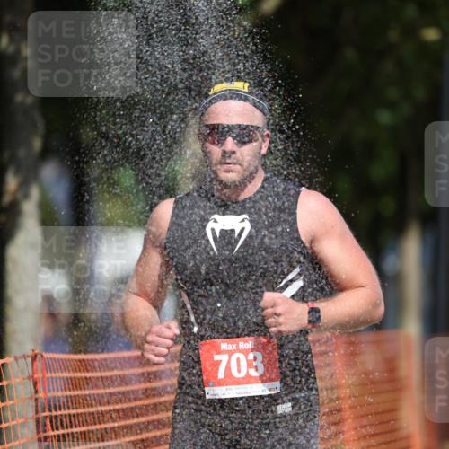 07.09.2025 - 19. Norderstedt Triathlon Michael Strokosch http://msf.ph/oto/8752324 07.09.2025 12:46:09 Laufen 703, 1370, 1382 meine-sportfotos.de